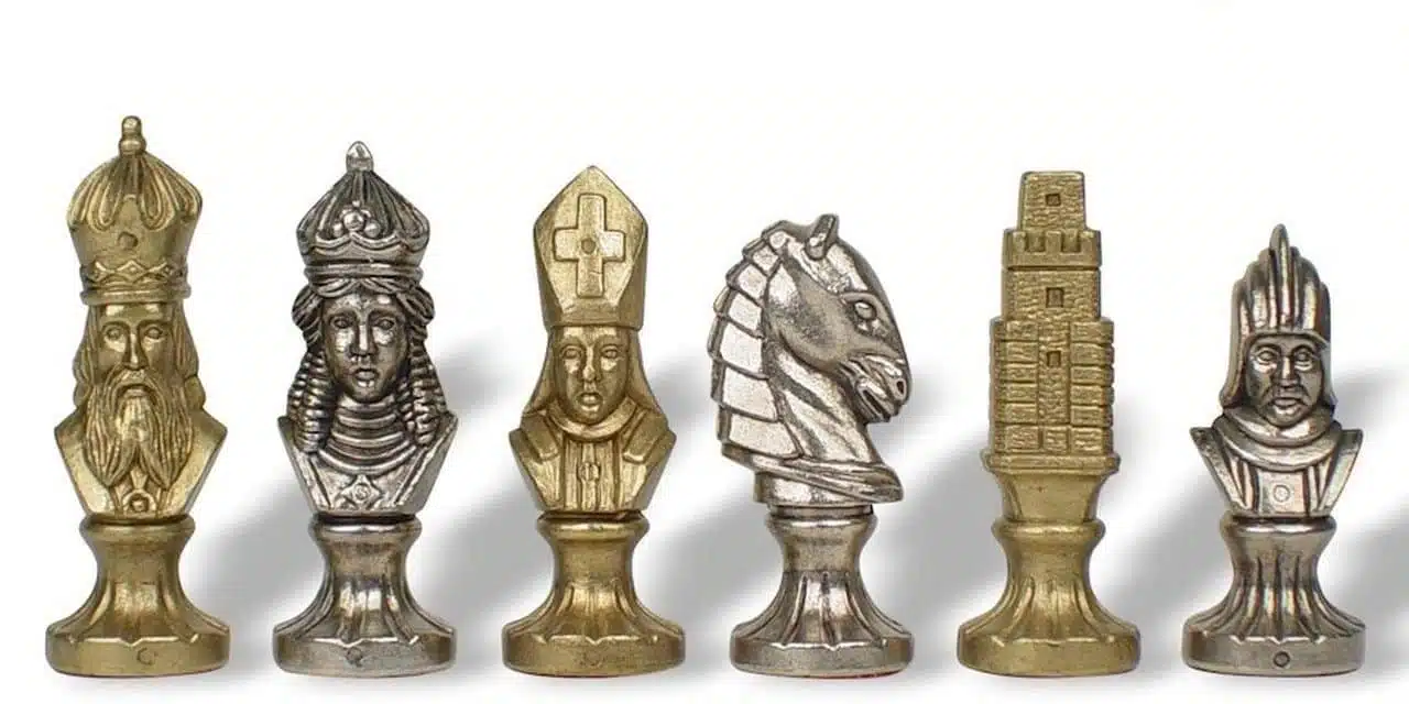 Schaakspel in Metaal Middeleeuws II