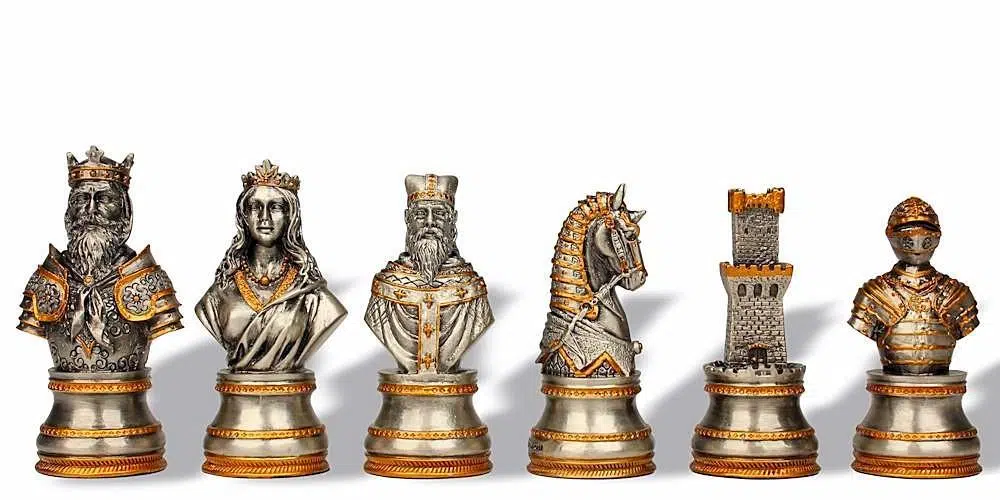 Luxueuze Set Middeleeuws Buste Schaakbord van Iepen- en Heidehout & Schaakspel in Massief Tin Verguld met Goud en Zilver - Afbeelding 6