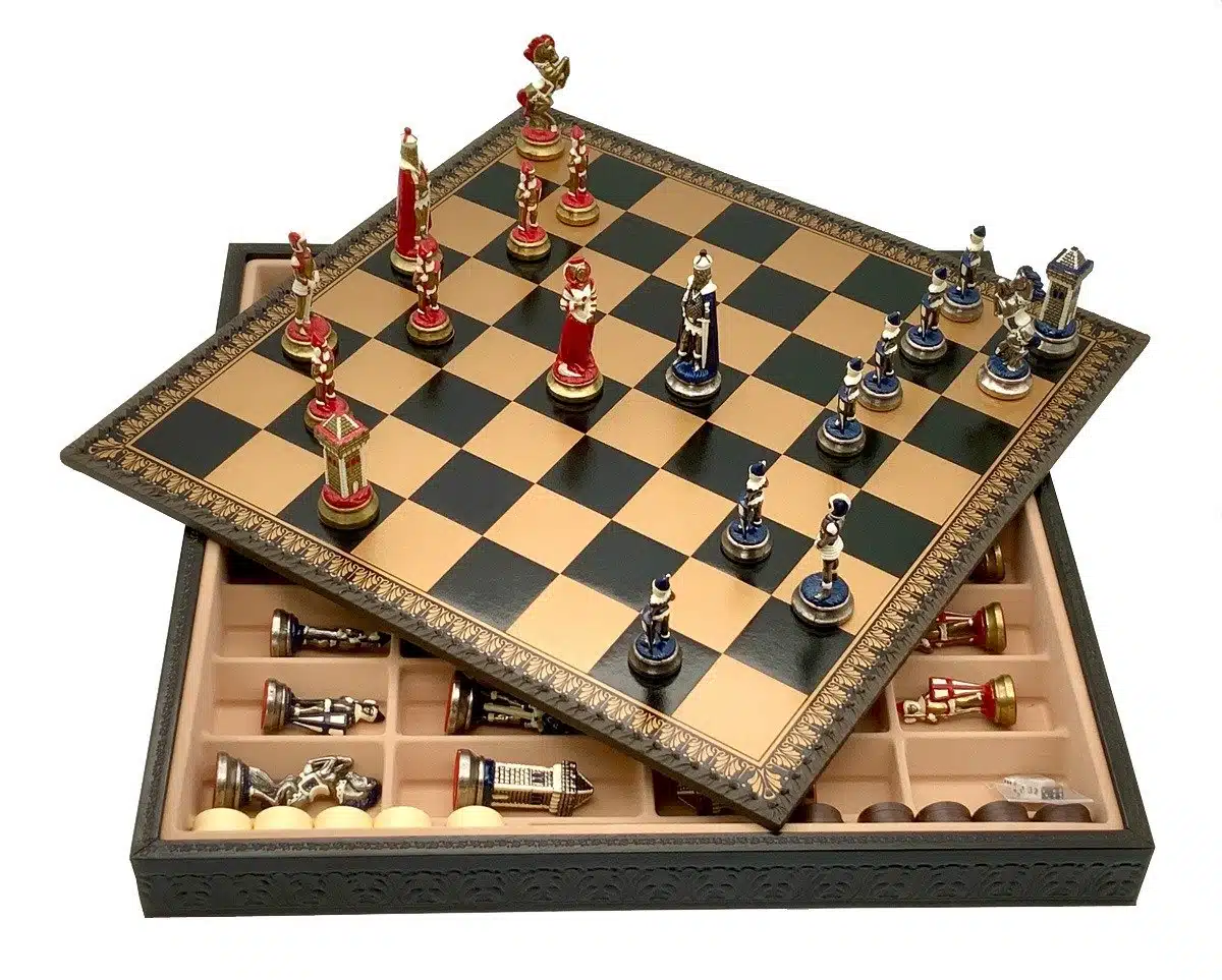 Set Mary Stuart III Schaakbord in Kunstleer & Handbeschilderd Metalen Schaakspel - Afbeelding 2