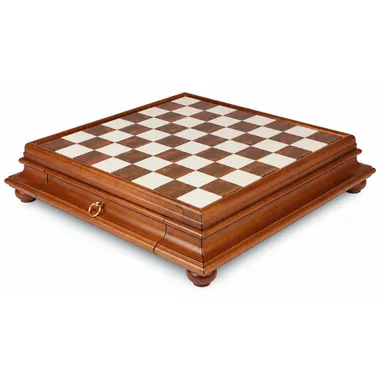 Schaakbord in massief hout met alabasten bovenplaat, algemeen zicht op gedraaide pootjes