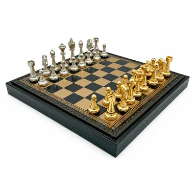Classic Flower 1 set, schaakbord en goud- en zilverkleurige stukken, totaalbeeld