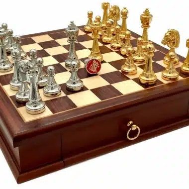 Set Classic Flower 3 Schaakbord met Opbergla in Hout en Schaakspel in Metaal met Goud- en Zilverplating