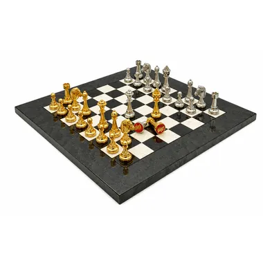 Classic Flower 4 bord met stukken halverwege het spel en rood zegel
