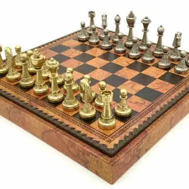 Staunton Mix VI Set met Bruin Schaakbord met Opbergruimte en Metalen Schaakstukken