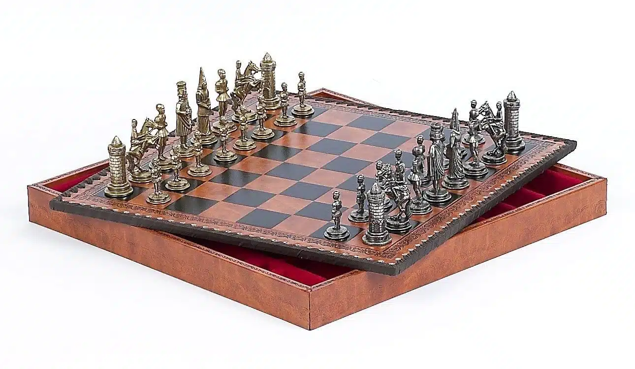 Camelot Koning Arthur Set XII Schaakbord met Opbergruimte en Schaakspel in Metaal - Afbeelding 2