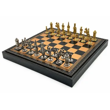 Camelot Koning Arthur XIV set met metalen stukken op tweekleurig schaakbord