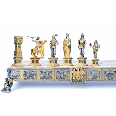 Set "Prins Siegfried Held van de Nibelungen" Schaakbord en Schaakspel in Brons, Onyx en 24-Karaats Goud
