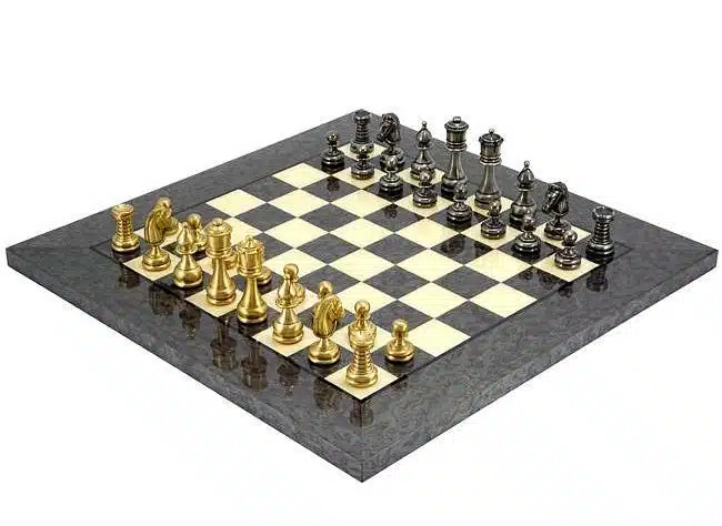 Set Perzisch II Schaakbord van Esdoornhout & Schaakspel van Massief Messing