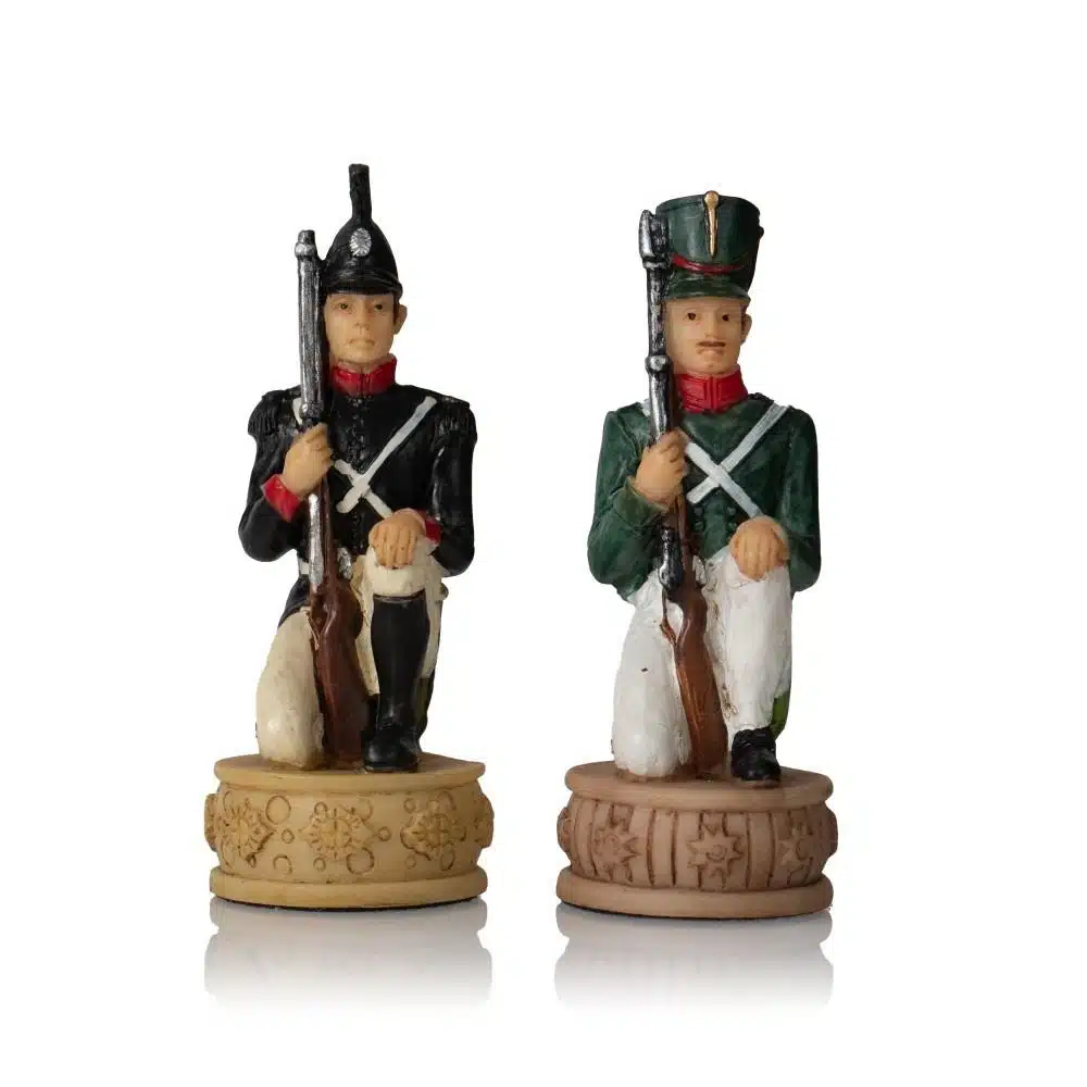 Napoleon Russische Veldtocht II Set Schaakspel in Kunsthars en Kunstleren Schaakbord Zwart - Afbeelding 19