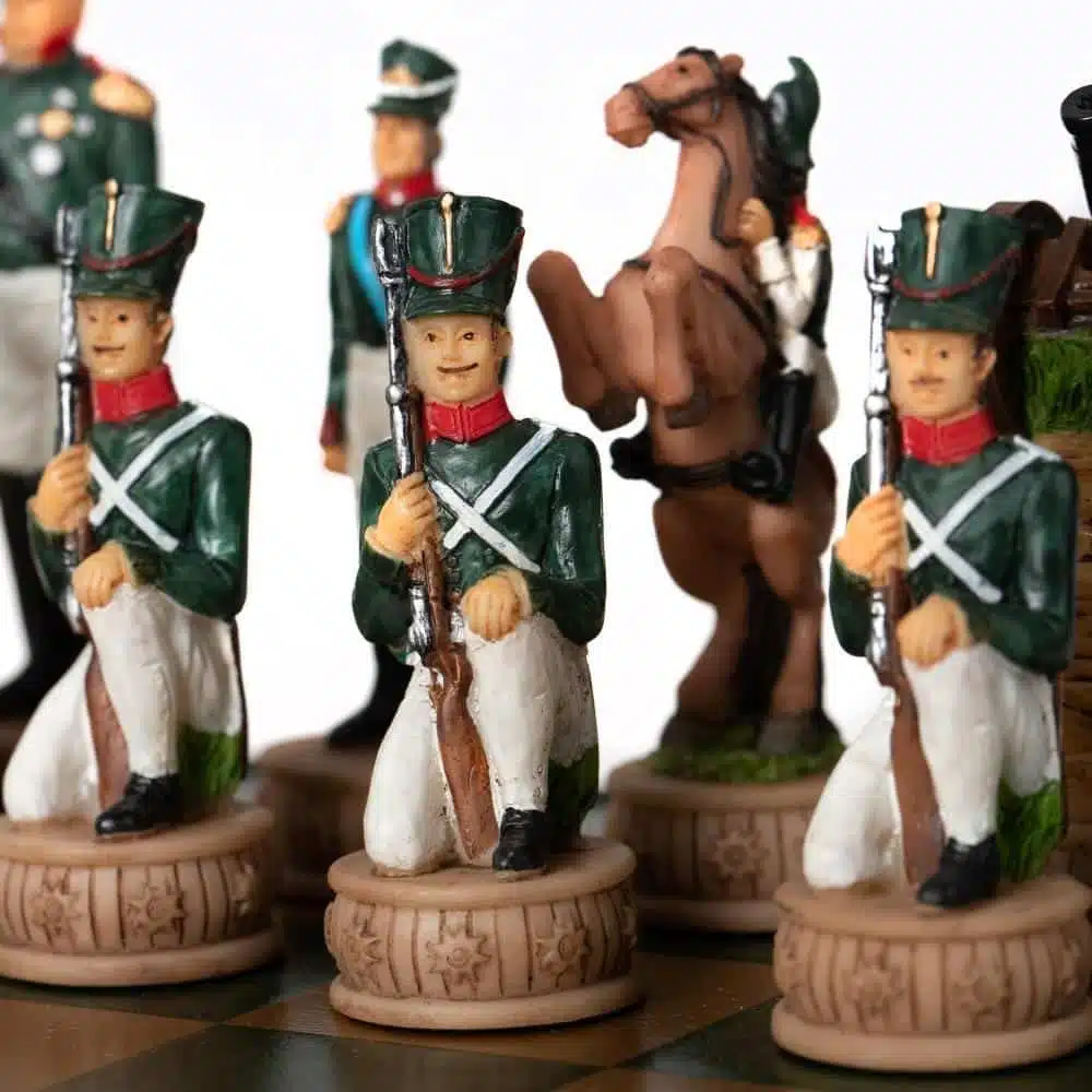 Napoleon Russische Veldtocht II Set Schaakspel in Kunsthars en Kunstleren Schaakbord Zwart - Afbeelding 5