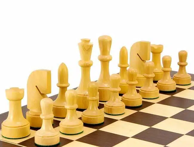 Jeu d'Echecs "Contemporain" en Bois de Buis Ebonisé