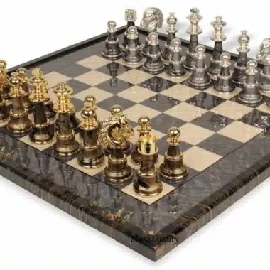 Set Staunton Fantasy XL Schaakbord in Groen Esdoornhout & Schaakspel in Messing en Verguld en Verzilverd Hout