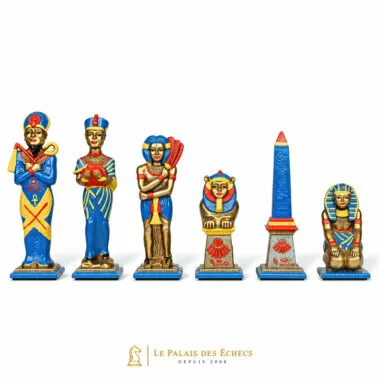 Schaakstukken Egypte in beschilderd metaal, blauw-gouden team met sfinx en obelisk