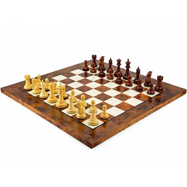 Madrid II set met gelakt olm- en heideboord, schaakstukken in rood hout
