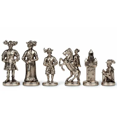 Verzilverde metalen stukken Lanzichenecchi, dame, loper, paard en toren