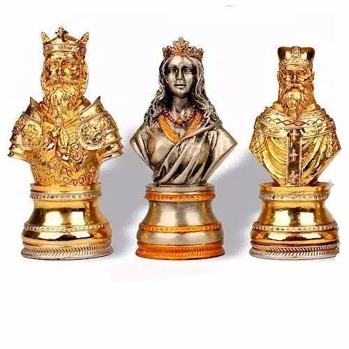 Ensemble "Buste Médieval Haut de Gamme" Echiquier en Bois d'Orme et de Bruyère & Jeu d'Echecs en Etain Massif Plaqué Or et Argent