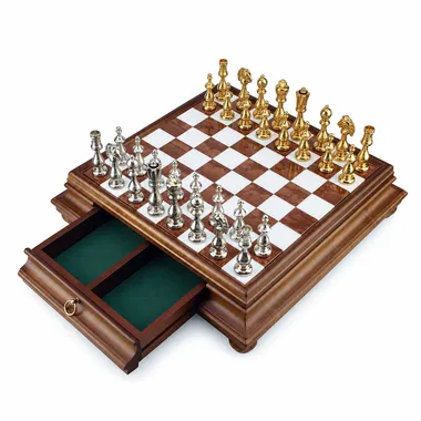 Arabesque schaakbord met geopende lade bekleed met groen vilt