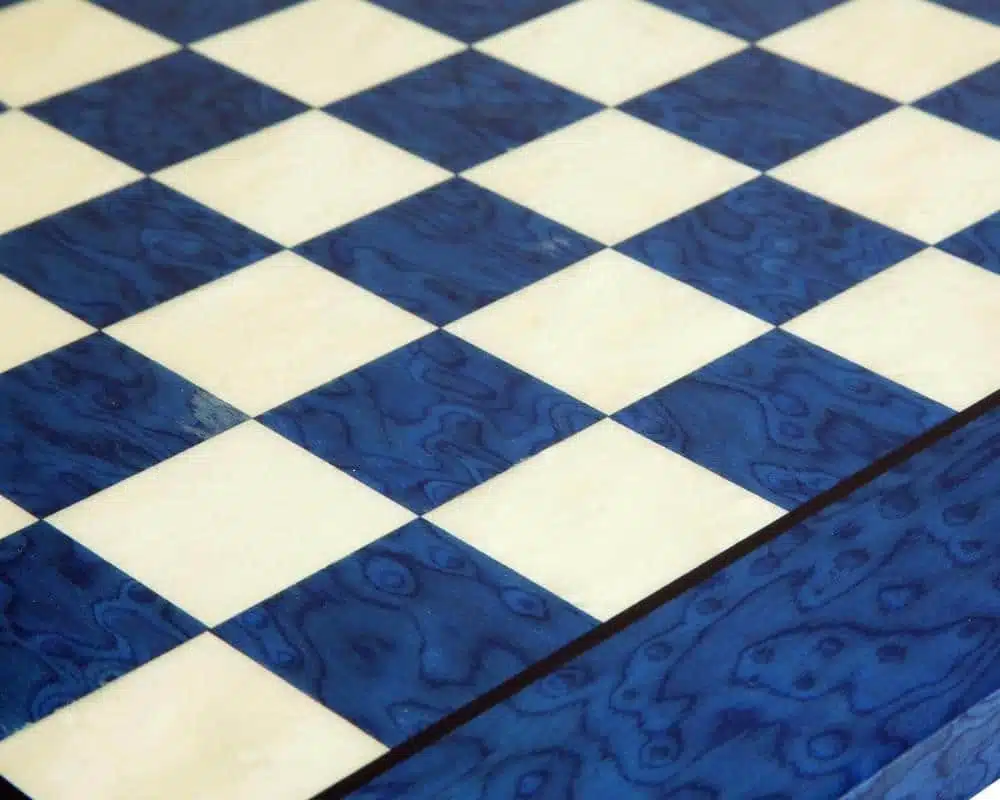 Schaakspel Garde Française - Schaakbord van Esdoornhout en Blauw Bruyèrehout & Stukken in Massief Messing - Afbeelding 12