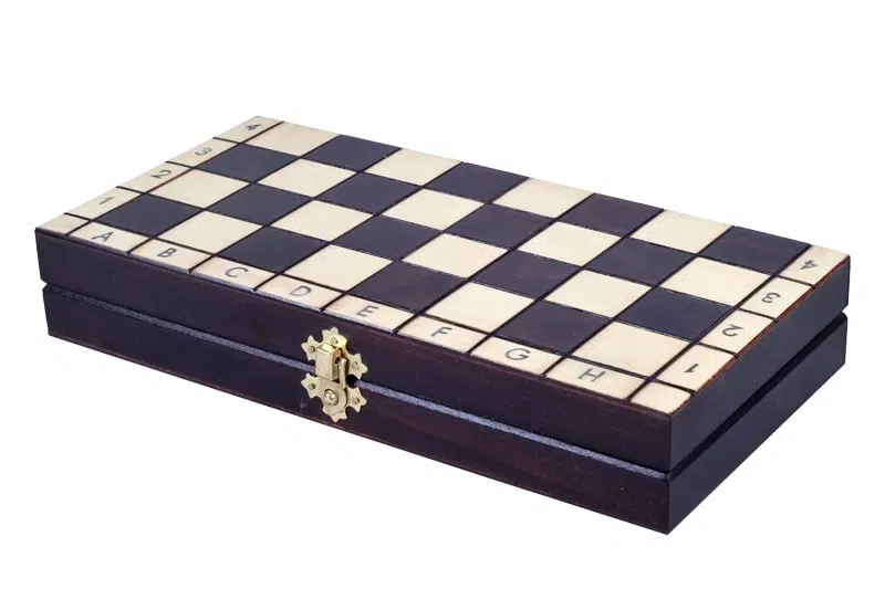 Kleine houten schaakstukken en opvouwbaar alfanumeriek houten schaakbord - Afbeelding 7