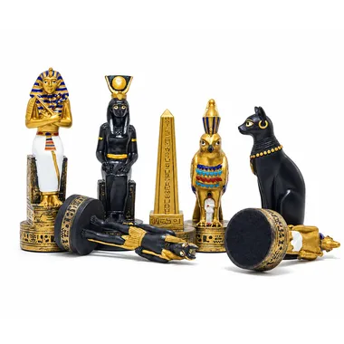 Schaakstukken Egypte: farao, godin, obelisk en staande kat
