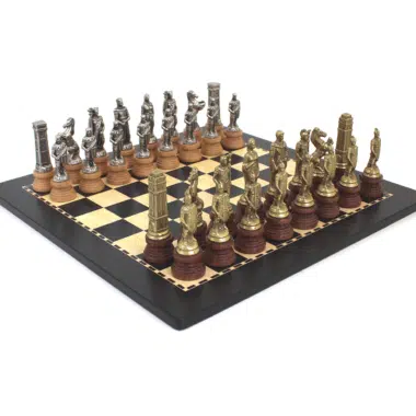 Schaakspel Romeinen vs Barbaren met Houten Schaakbord