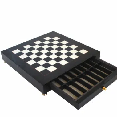 Alternative view of Schaakbord op Voet in Zwart en Wit Hout