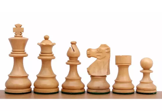 Pièces d'Échecs Staunton Français en Bois de Buis et Ébonisé