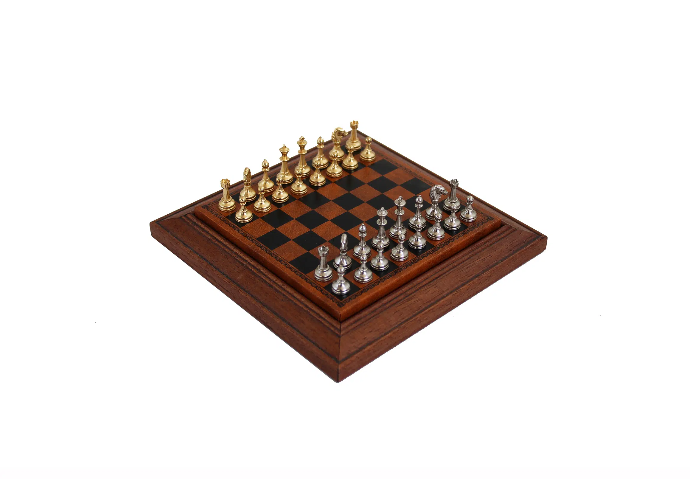 Ensemble Jeu d'Échecs Magnétique en Métal et Échiquier en Bois avec Compartiments