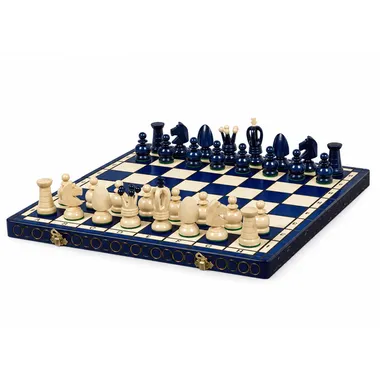 Inklapbaar blauw houten schaakspel, stukken opgesteld op het bord